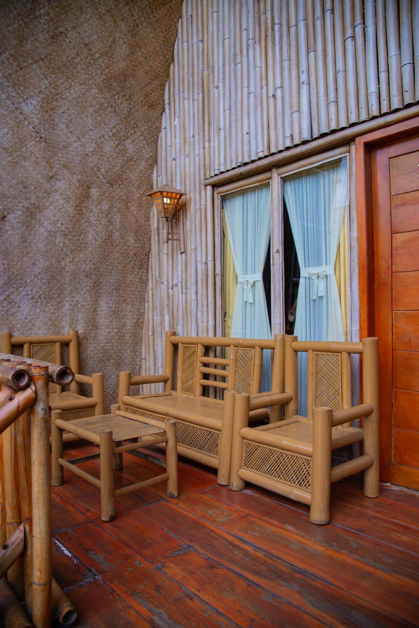 Villa Chavaminerva Bambu - Lembang Cikareumbi Exterior photo